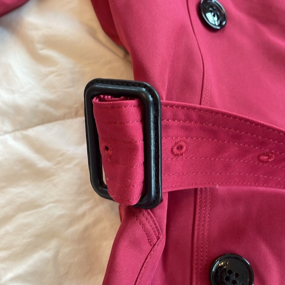 Stunning NWT red #trenchcoat perfect fit for spring - Picture 6 of 9